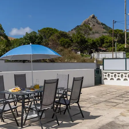 Casa Da Palmeira By An Island Holiday home *