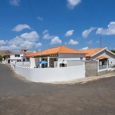 Casa Da Palmeira By An Island *
